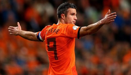 开云电竞赛事-【队伍状态回暖】各队最新战绩排名大盘点，各个战队